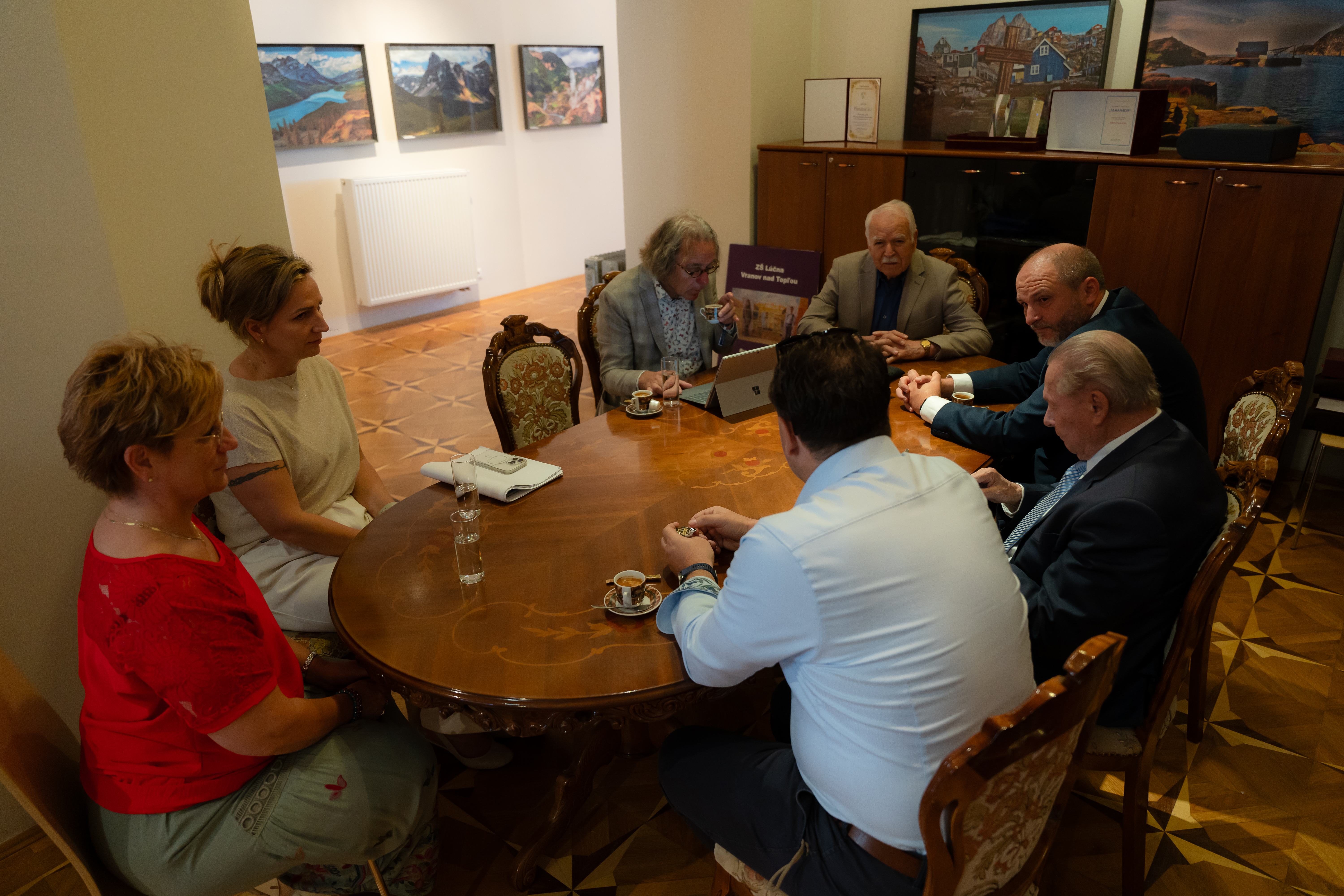 Pracovna navsteva v kniznici prezidenta Rudolfa Schustera-8